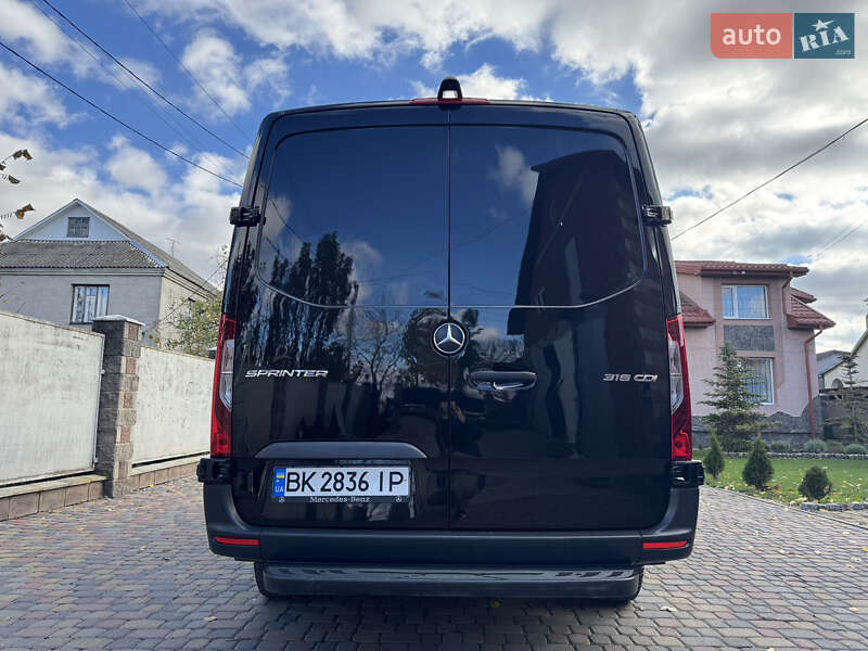 Мікроавтобус Mercedes-Benz Sprinter 2018 в Дубні