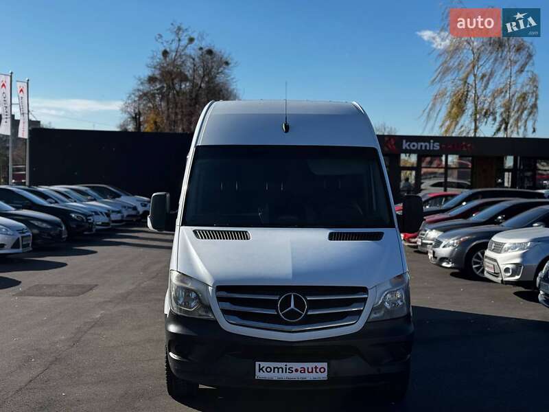 Вантажний фургон Mercedes-Benz Sprinter 2016 в Вінниці