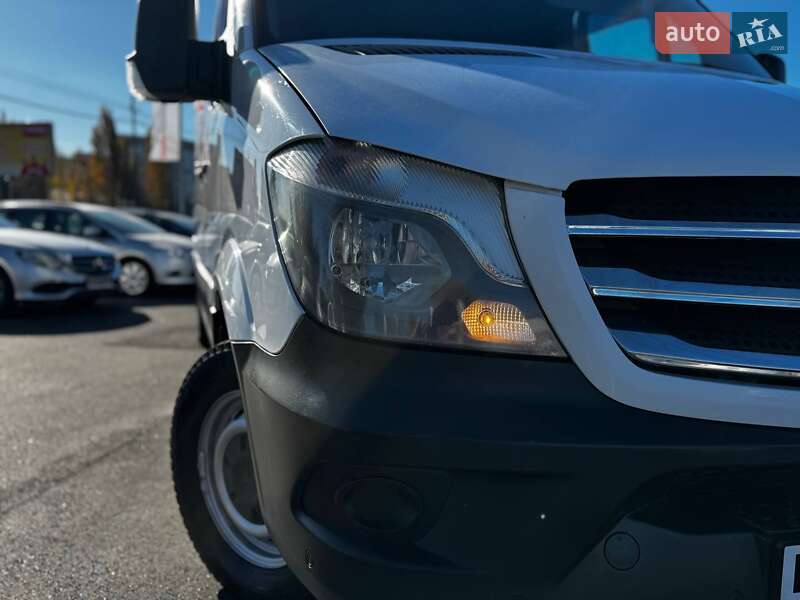 Вантажний фургон Mercedes-Benz Sprinter 2016 в Вінниці