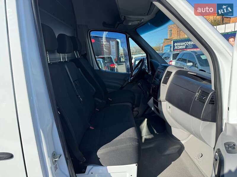 Вантажний фургон Mercedes-Benz Sprinter 2016 в Вінниці