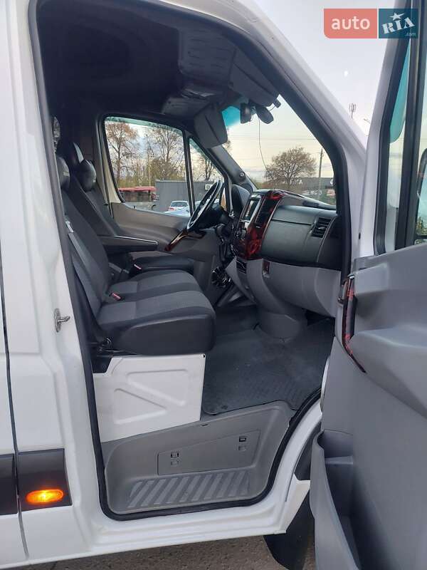 Микроавтобус Mercedes-Benz Sprinter 2011 в Луцке фото 11 Микроавтобус Mercedes-Benz Sprinter 2011 в Луцке