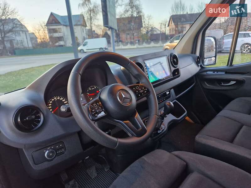 Грузопассажирский фургон Mercedes-Benz Sprinter 2018 в Ивано-Франковске