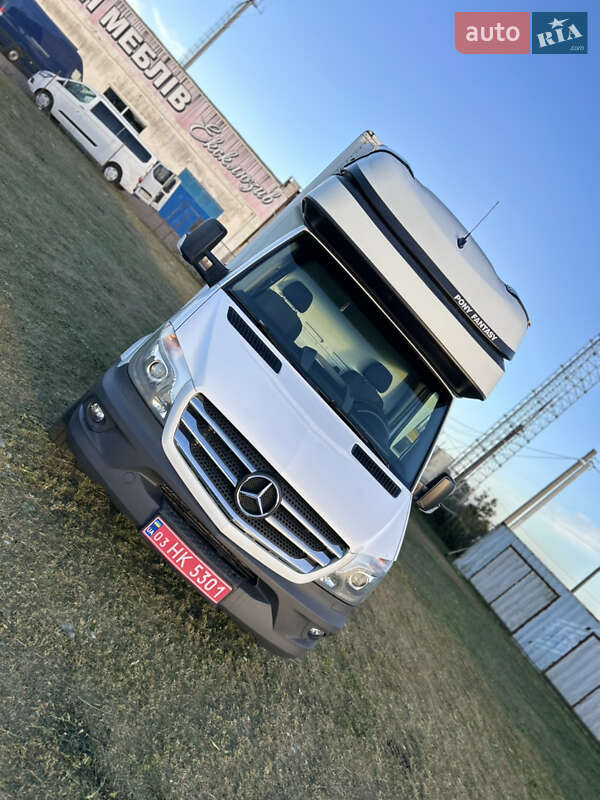Вантажний фургон Mercedes-Benz Sprinter 2018 в Стрию