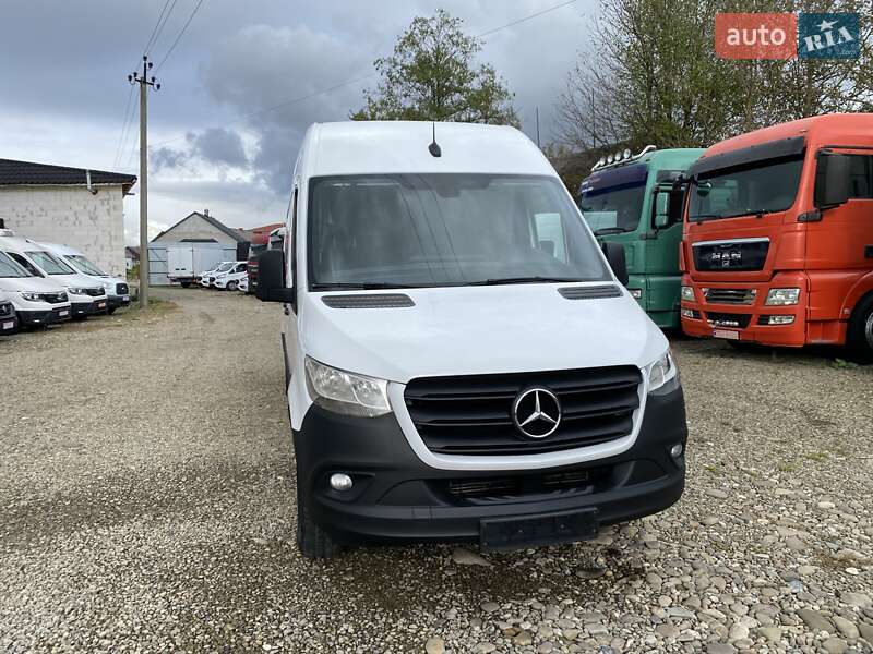 Вантажний фургон Mercedes-Benz Sprinter 2020 в Хусті