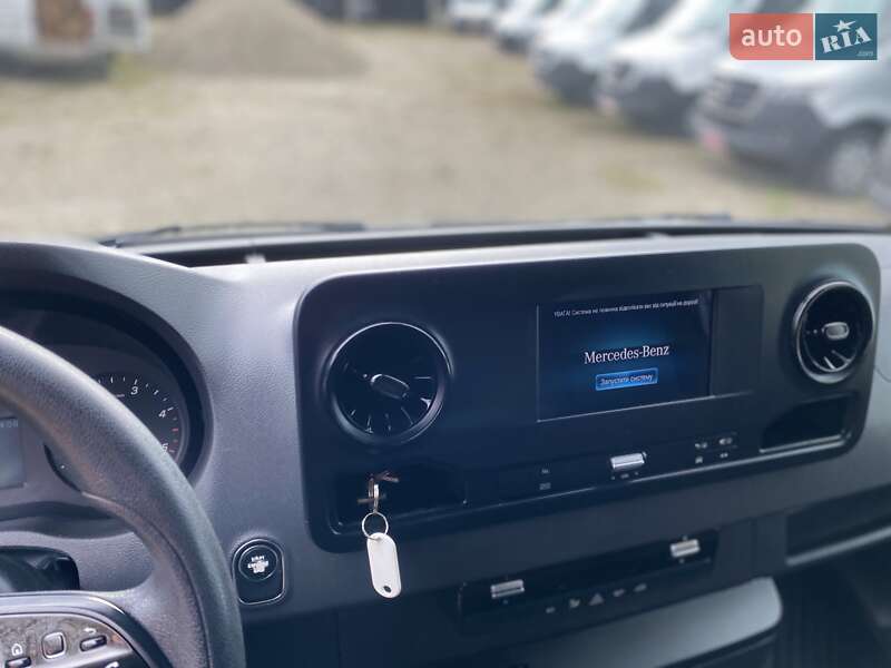 Вантажний фургон Mercedes-Benz Sprinter 2020 в Хусті
