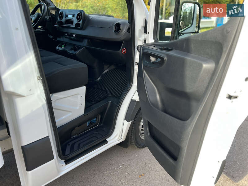 Вантажний фургон Mercedes-Benz Sprinter 2020 в Дубні