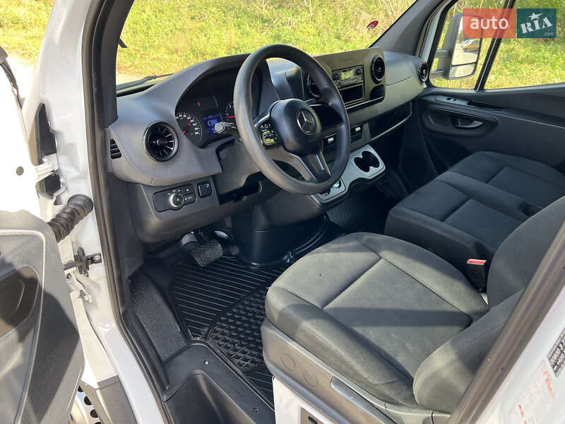 Вантажний фургон Mercedes-Benz Sprinter 2020 в Дубні