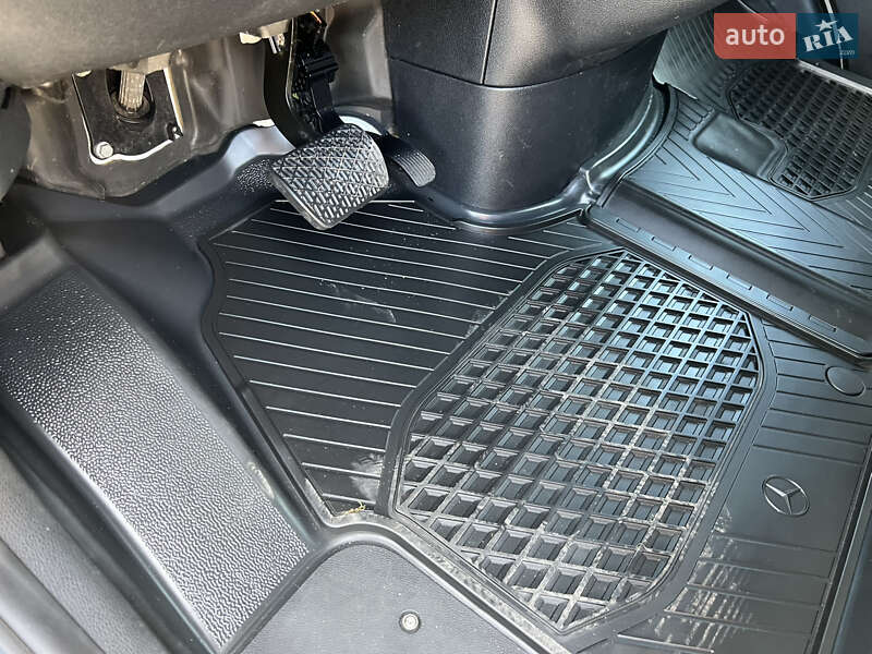 Вантажний фургон Mercedes-Benz Sprinter 2020 в Дубні