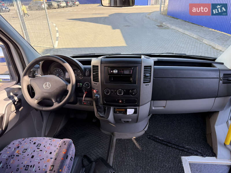 Туристичний / Міжміський автобус Mercedes-Benz Sprinter 2011 в Івано-Франківську