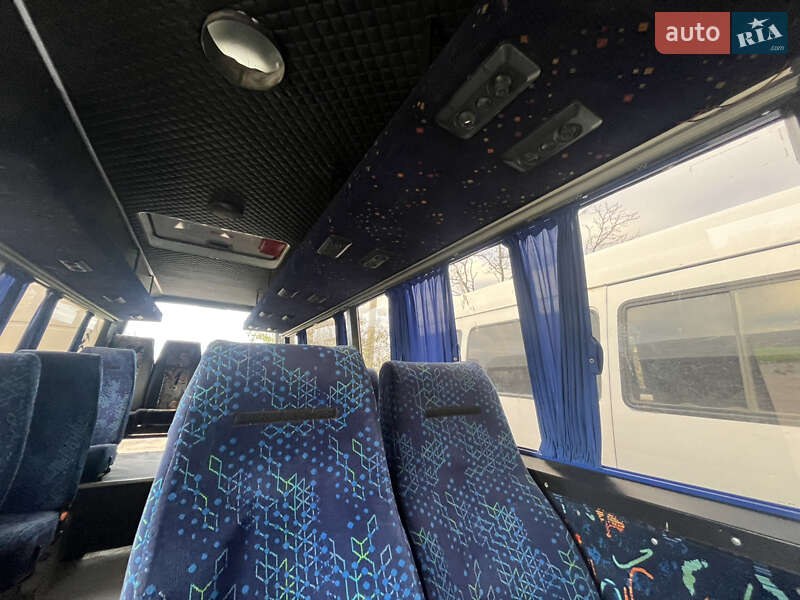 Туристический / Междугородний автобус Mercedes-Benz Sprinter 2000 в Кривом Роге фото 12 Туристический / Междугородний автобус Mercedes-Benz Sprinter 2000 в Кривом Роге
