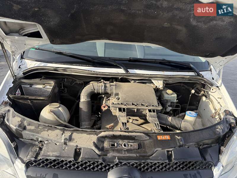 Грузовой фургон Mercedes-Benz Sprinter 2010 в Черновцах фото 2 Грузовой фургон Mercedes-Benz Sprinter 2010 в Черновцах