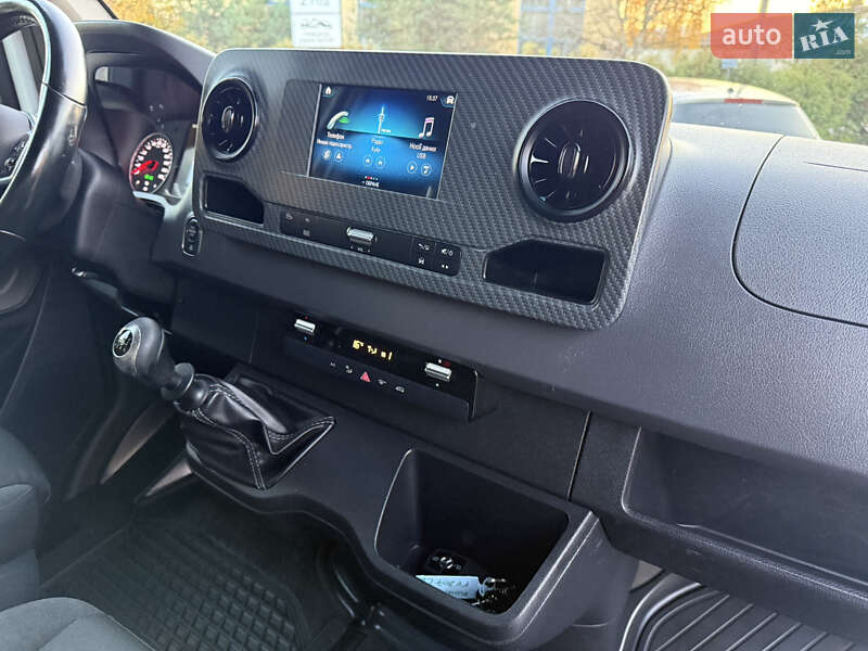 Вантажний фургон Mercedes-Benz Sprinter 2020 в Дубні фото 70 Вантажний фургон Mercedes-Benz Sprinter 2020 в Дубні