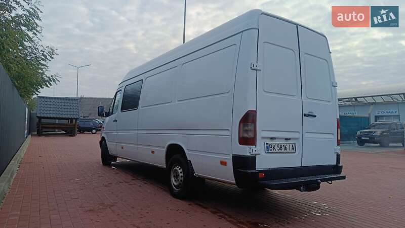 Вантажопасажирський фургон Mercedes-Benz Sprinter 2005 в Сарнах