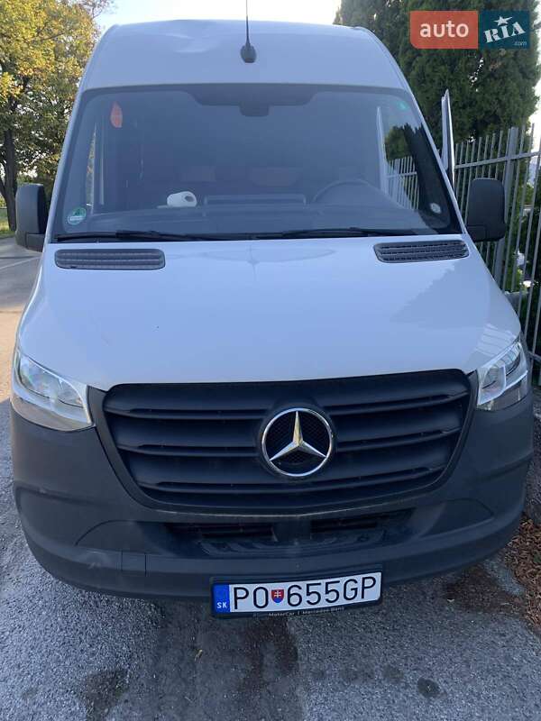 Грузовой фургон Mercedes-Benz Sprinter 2023 в Львове