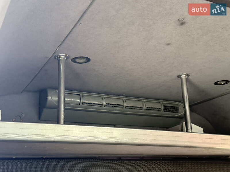 Грузопассажирский фургон Mercedes-Benz Sprinter 2003 в Хмельницком фото 31 Грузопассажирский фургон Mercedes-Benz Sprinter 2003 в Хмельницком