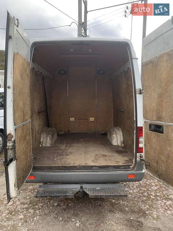 Микроавтобус Mercedes-Benz Sprinter 2005 в Липовце