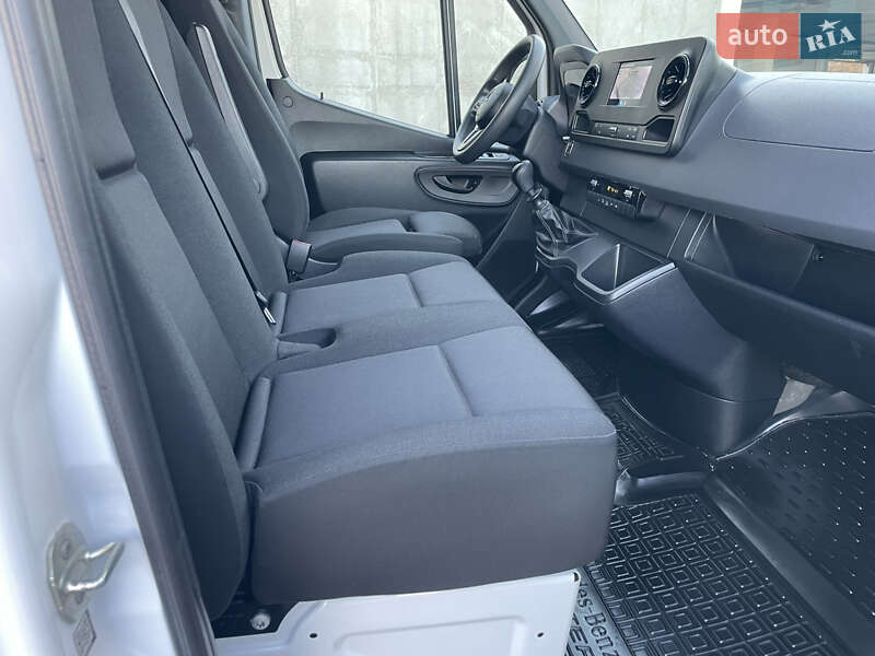 Грузовой фургон Mercedes-Benz Sprinter 2023 в Одессе