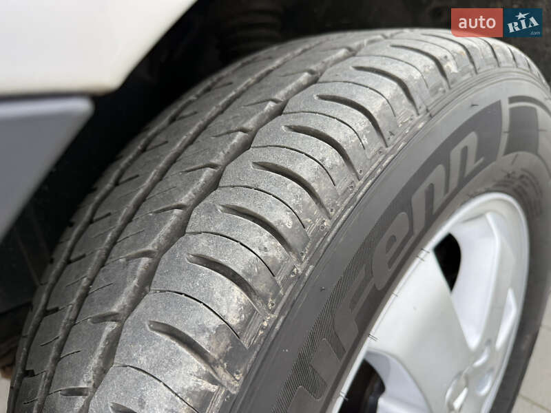 Микроавтобус Mercedes-Benz Sprinter 2016 в Виноградове фото 24 Микроавтобус Mercedes-Benz Sprinter 2016 в Виноградове