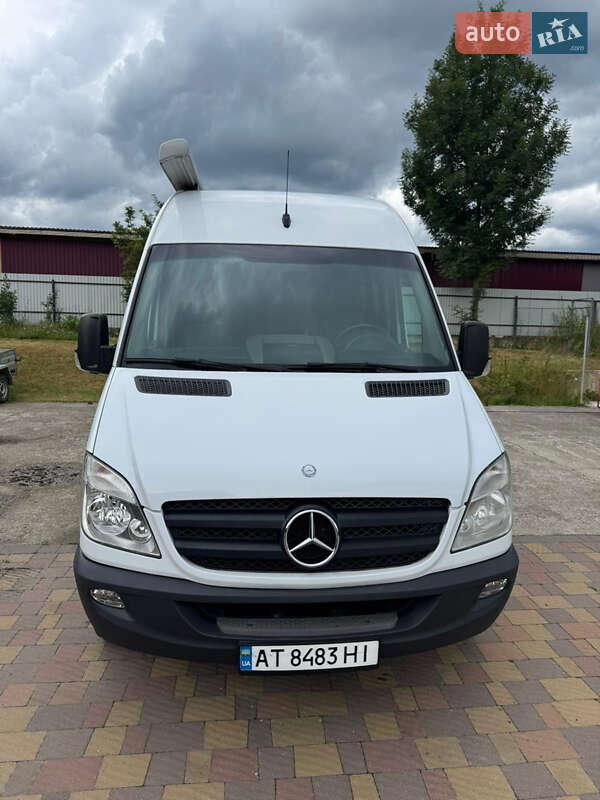 Микровэн Mercedes-Benz Sprinter 2010 в Болехове