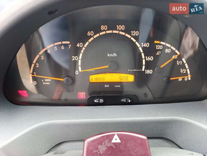 Вантажний фургон Mercedes-Benz Sprinter 2003 в Одесі