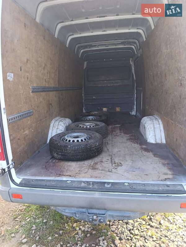 Вантажний фургон Mercedes-Benz Sprinter 2005 в Львові