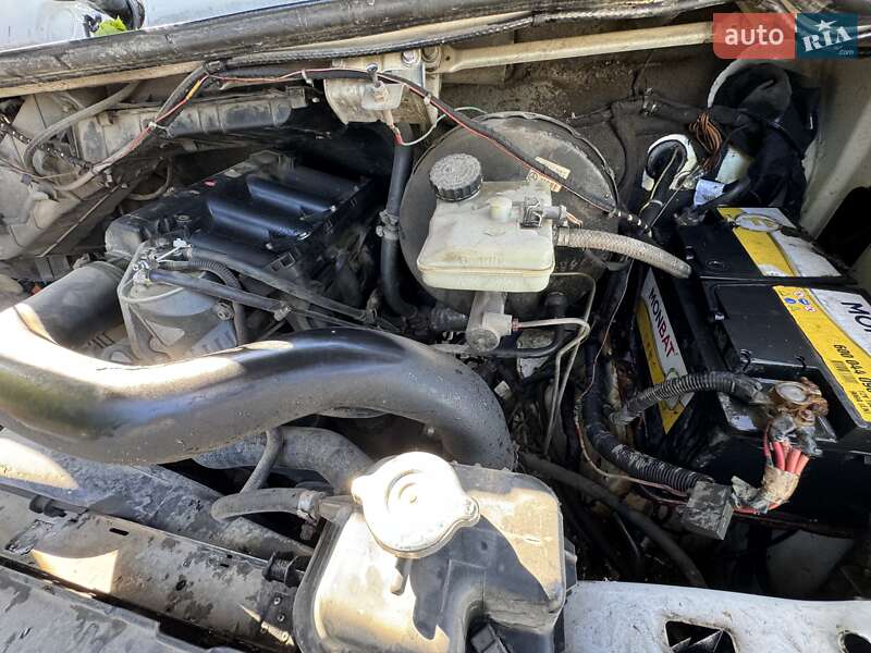 Вантажний фургон Mercedes-Benz Sprinter 2000 в Луцьку фото 14 Вантажний фургон Mercedes-Benz Sprinter 2000 в Луцьку