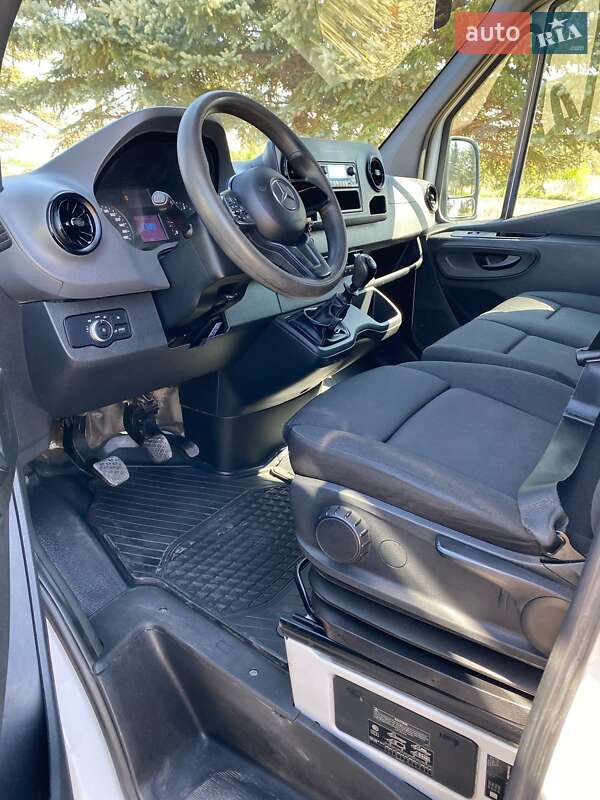 Грузовой фургон Mercedes-Benz Sprinter 2020 в Виннице фото 7 Грузовой фургон Mercedes-Benz Sprinter 2020 в Виннице