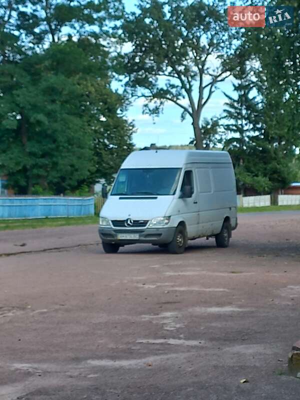 Грузовой фургон Mercedes-Benz Sprinter 2005 в Овруче фото Грузовой фургон Mercedes-Benz Sprinter 2005 в Овруче
