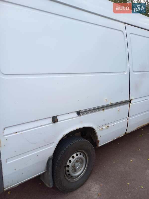 Грузовой фургон Mercedes-Benz Sprinter 2005 в Овруче фото 12 Грузовой фургон Mercedes-Benz Sprinter 2005 в Овруче