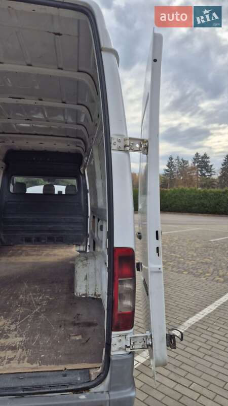 Грузовой фургон Mercedes-Benz Sprinter 2004 в Луцке