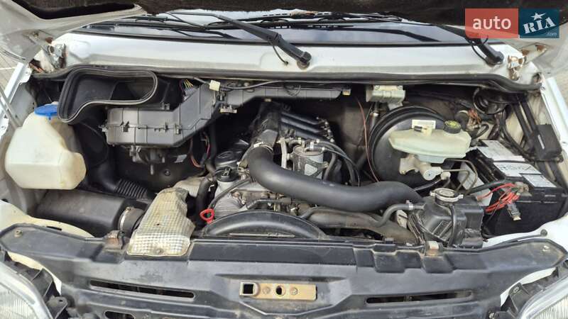Грузовой фургон Mercedes-Benz Sprinter 2004 в Луцке