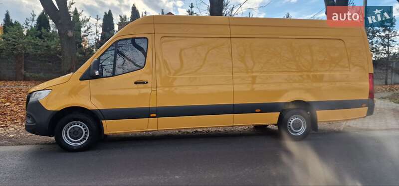 Грузовой фургон Mercedes-Benz Sprinter 2021 в Ровно