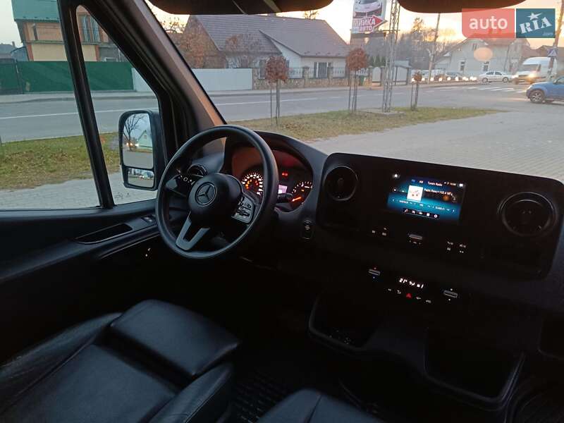 Грузовой фургон Mercedes-Benz Sprinter 2019 в Коломые фото 54 Грузовой фургон Mercedes-Benz Sprinter 2019 в Коломые