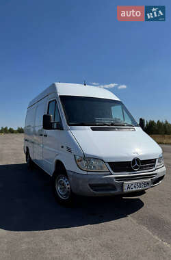 Грузовой фургон Mercedes-Benz Sprinter 2004 в Луцке
