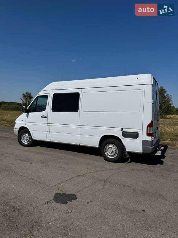 Грузовой фургон Mercedes-Benz Sprinter 2004 в Луцке фото 6 Грузовой фургон Mercedes-Benz Sprinter 2004 в Луцке