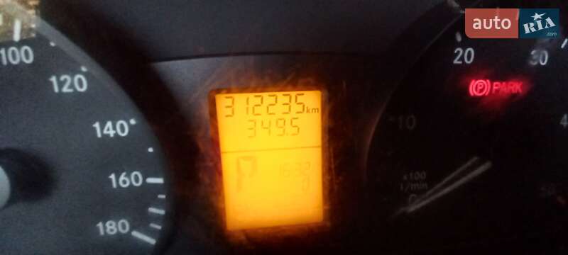 Грузовой фургон Mercedes-Benz Sprinter 2011 в Хмельницком фото 19 Грузовой фургон Mercedes-Benz Sprinter 2011 в Хмельницком