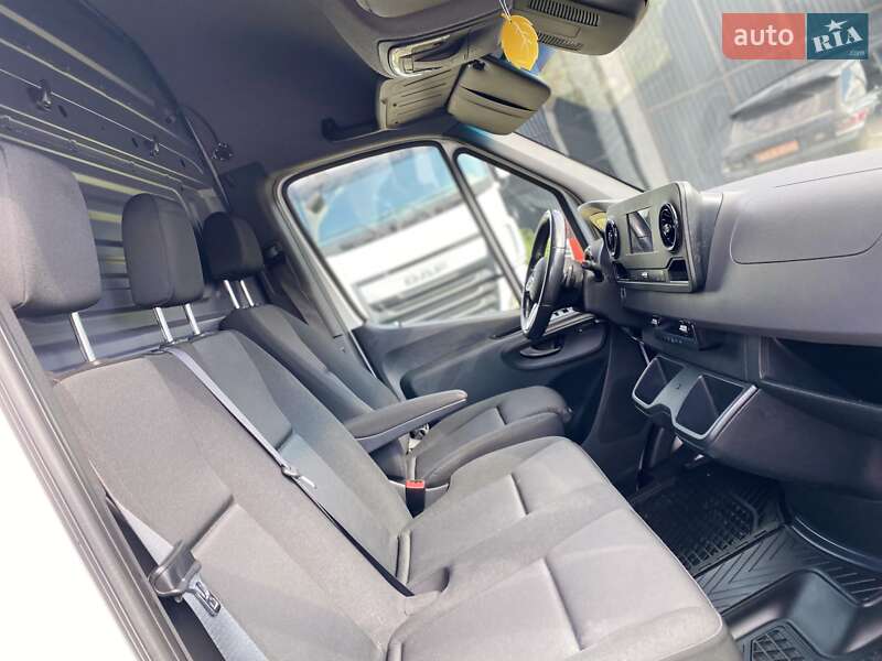 Грузовой фургон Mercedes-Benz Sprinter 2020 в Хусте фото 33 Грузовой фургон Mercedes-Benz Sprinter 2020 в Хусте