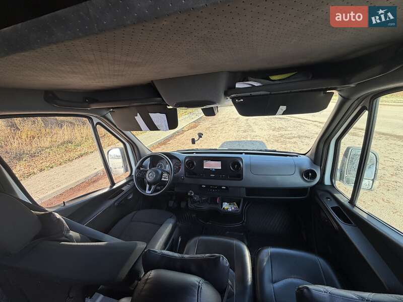 Універсал Mercedes-Benz Sprinter 2019 в Львові фото 20 Універсал Mercedes-Benz Sprinter 2019 в Львові