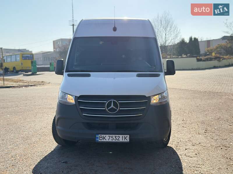 Універсал Mercedes-Benz Sprinter 2019 в Львові фото 9 Універсал Mercedes-Benz Sprinter 2019 в Львові