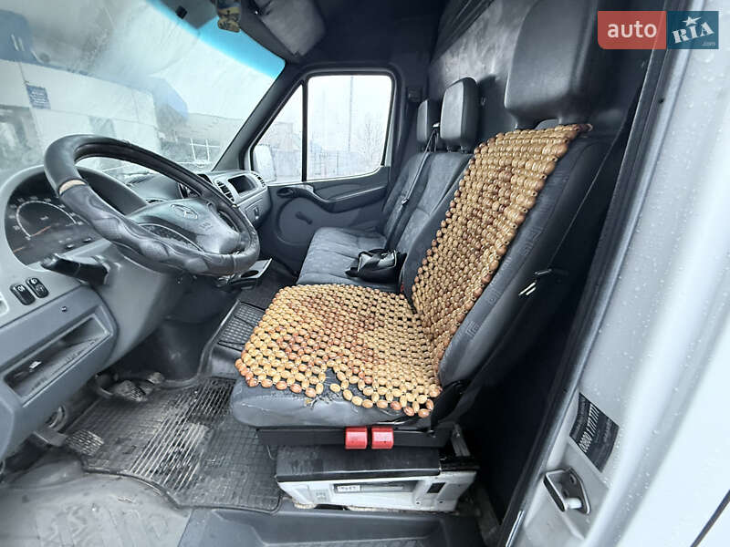 Грузопассажирский фургон Mercedes-Benz Sprinter 2005 в Хмельницком фото 21 Грузопассажирский фургон Mercedes-Benz Sprinter 2005 в Хмельницком
