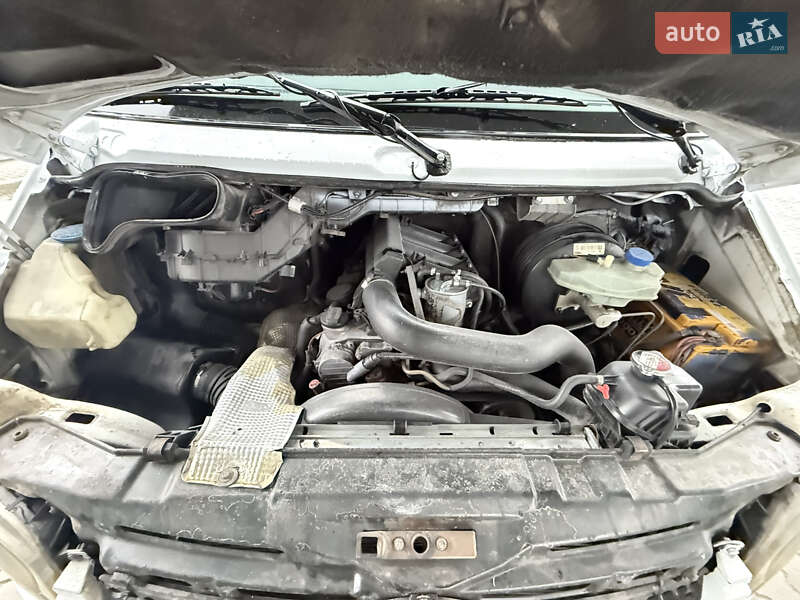 Грузопассажирский фургон Mercedes-Benz Sprinter 2005 в Хмельницком фото 25 Грузопассажирский фургон Mercedes-Benz Sprinter 2005 в Хмельницком