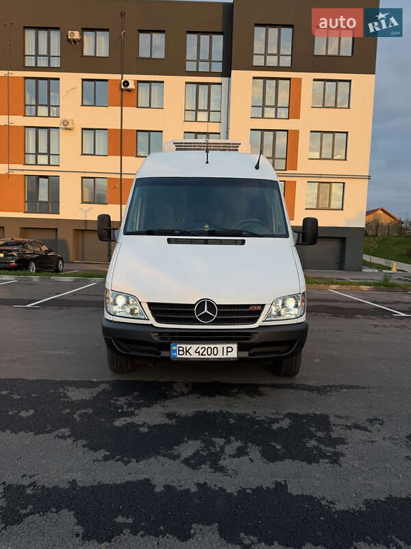 Рефрижератор Mercedes-Benz Sprinter 2004 в Ровно фото 9 Рефрижератор Mercedes-Benz Sprinter 2004 в Ровно