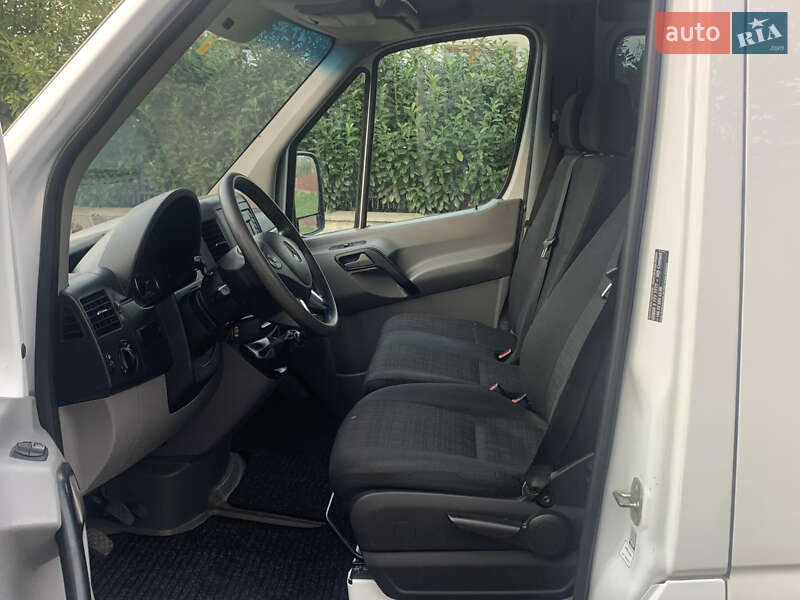 Грузопассажирский фургон Mercedes-Benz Sprinter 2016 в Стрые фото 9 Грузопассажирский фургон Mercedes-Benz Sprinter 2016 в Стрые
