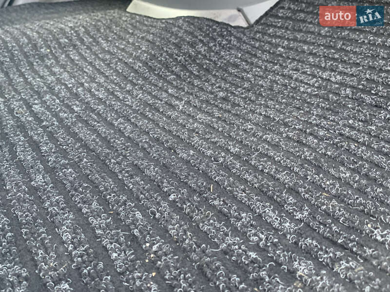 Грузопассажирский фургон Mercedes-Benz Sprinter 2016 в Стрые фото 39 Грузопассажирский фургон Mercedes-Benz Sprinter 2016 в Стрые