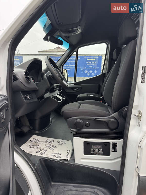 Грузовой фургон Mercedes-Benz Sprinter 2022 в Киеве фото 13 Грузовой фургон Mercedes-Benz Sprinter 2022 в Киеве