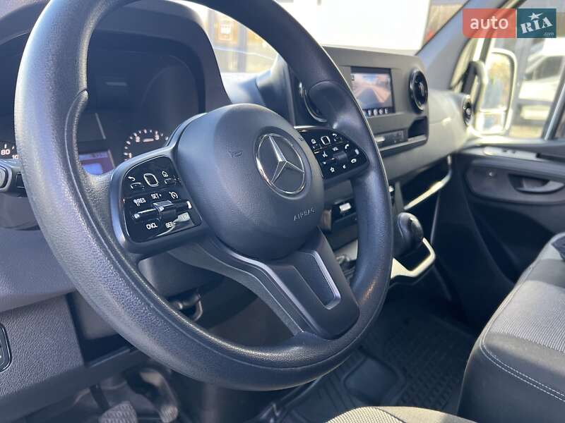 Вантажний фургон Mercedes-Benz Sprinter 2021 в Миколаєві фото 36 Вантажний фургон Mercedes-Benz Sprinter 2021 в Миколаєві