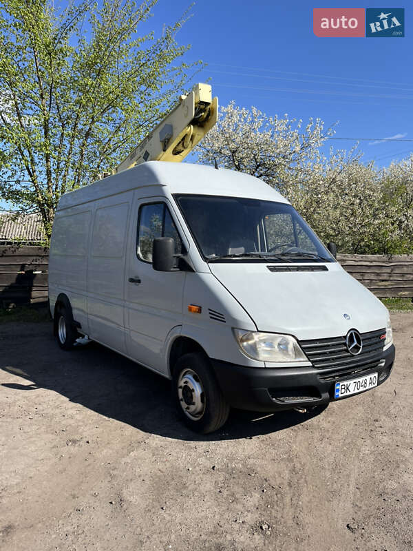 Інші вантажівки Mercedes-Benz Sprinter 2001 в Рівному фото 3 Інші вантажівки Mercedes-Benz Sprinter 2001 в Рівному