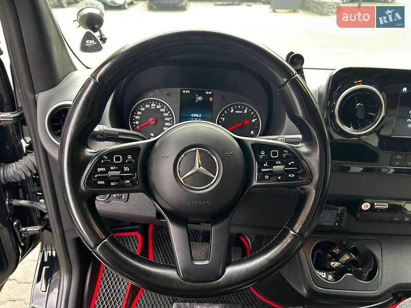 Вантажний фургон Mercedes-Benz Sprinter 2019 в Чернівцях фото 17 Вантажний фургон Mercedes-Benz Sprinter 2019 в Чернівцях