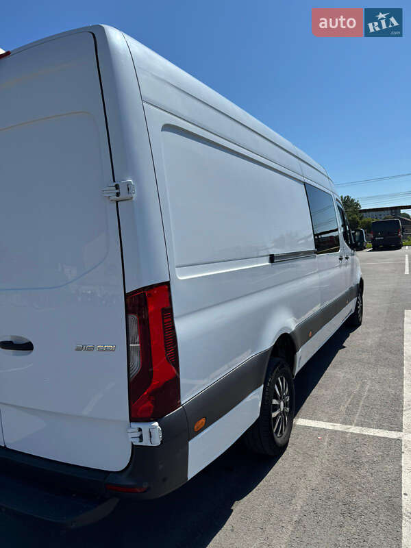 Минивэн Mercedes-Benz Sprinter 2019 в Сторожинце