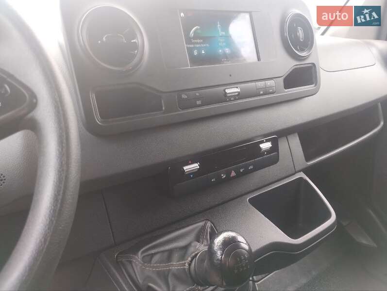 Вантажний фургон Mercedes-Benz Sprinter 2020 в Дубні